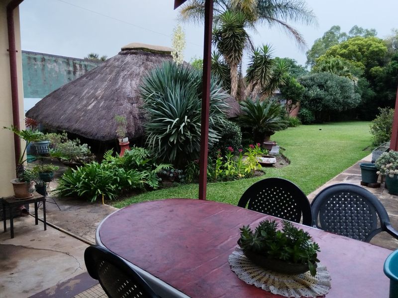 Spacious Home for Sale - Photo 7