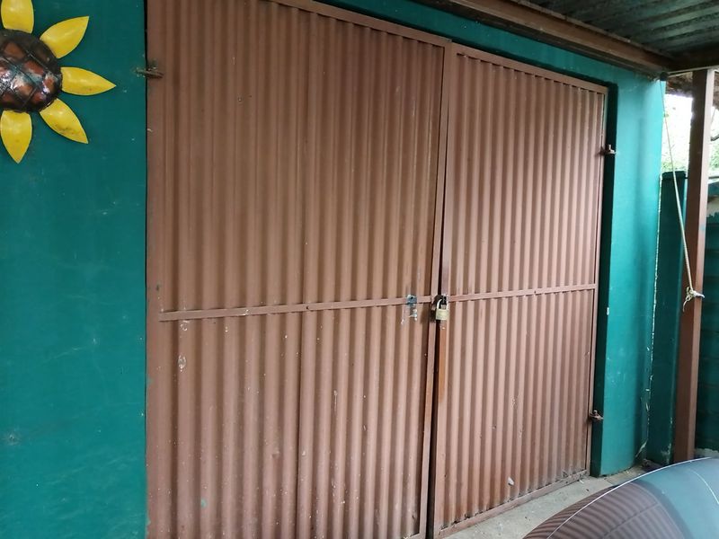 Spacious Home for Sale - Photo 2