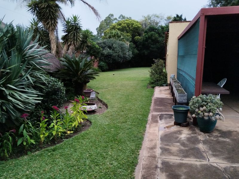 Spacious Home for Sale - Photo 4