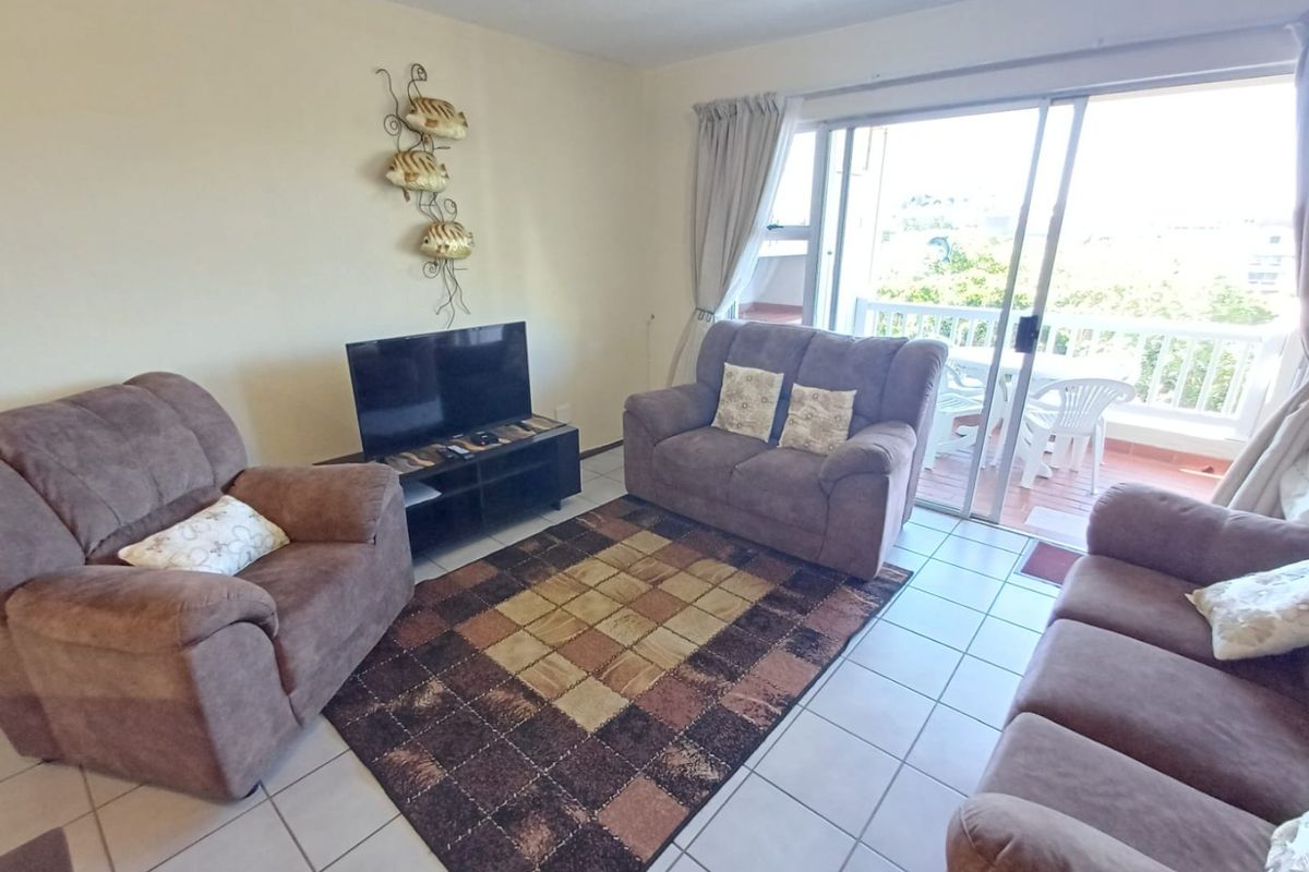 Fully furnished apartment with direct beach access - Photo 4