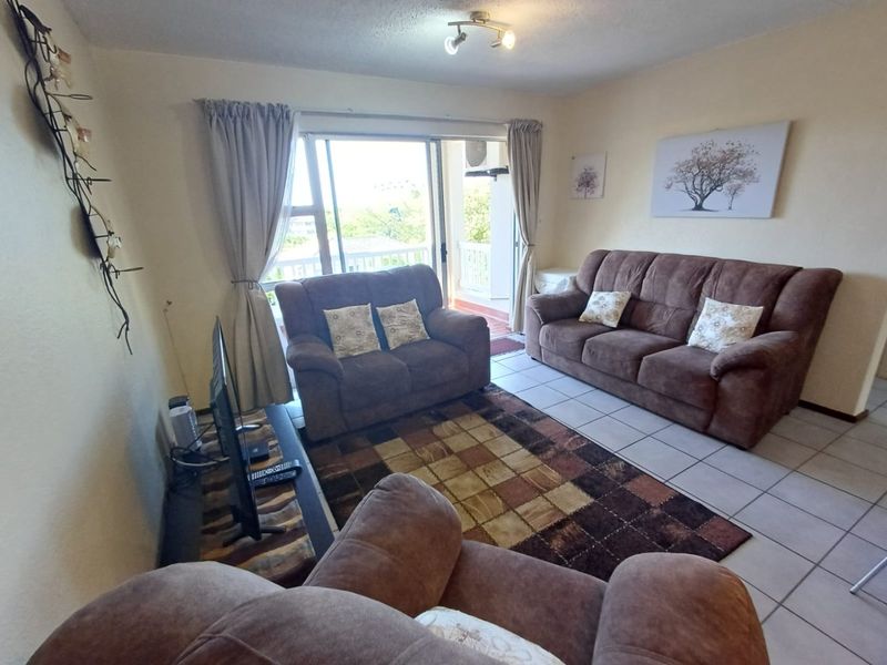 Fully furnished apartment with direct beach access - Photo 6