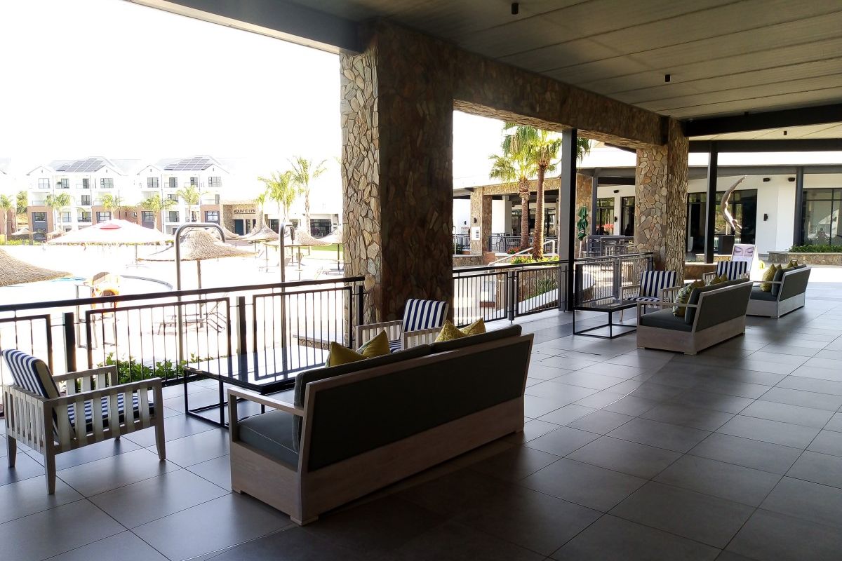 Luxury Lagoon-Facing 3-Bedroom Apartment – Fully Furnished | The Blyde Riverwalk Estate - Photo 5