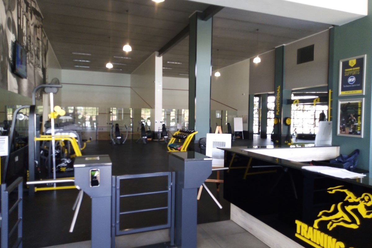 Luxury Lagoon-Facing 3-Bedroom Apartment – Fully Furnished | The Blyde Riverwalk Estate - Photo 2