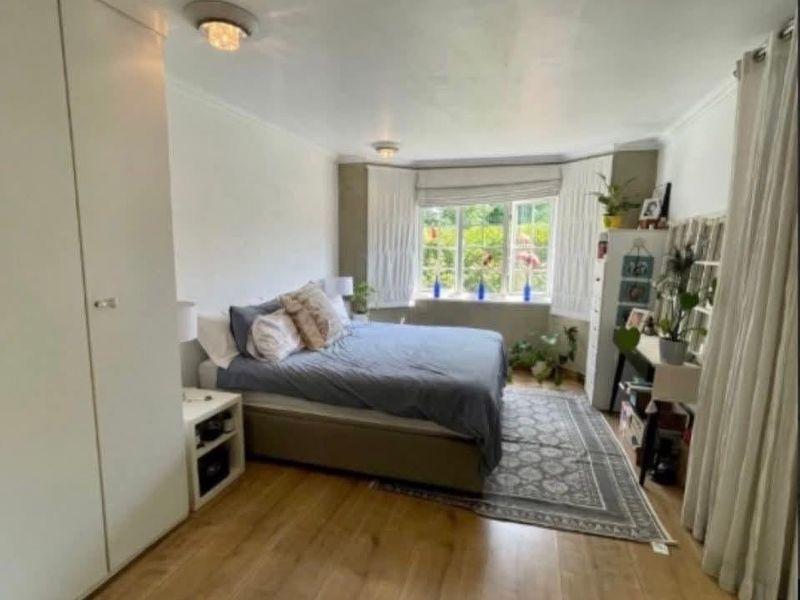 2 Bedroom Furnished Garden Unit in Secure Complex - Photo 4