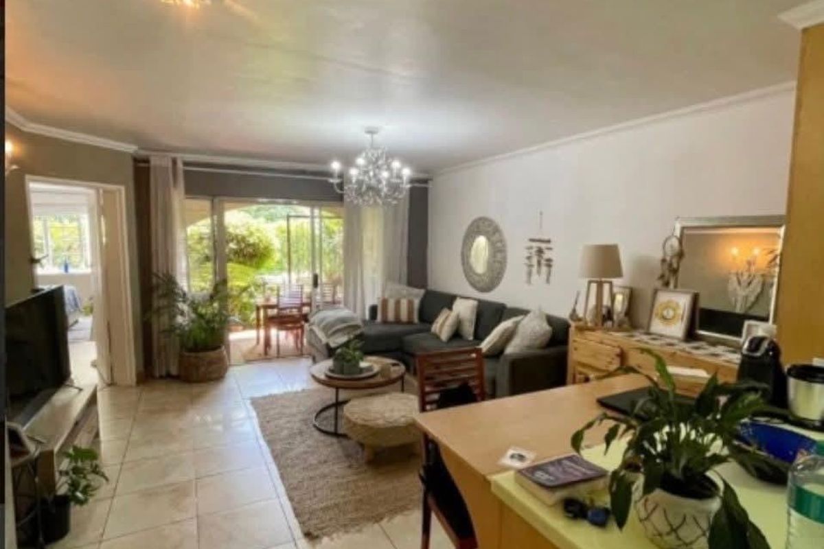 2 Bedroom Furnished Garden Unit in Secure Complex - Photo 3