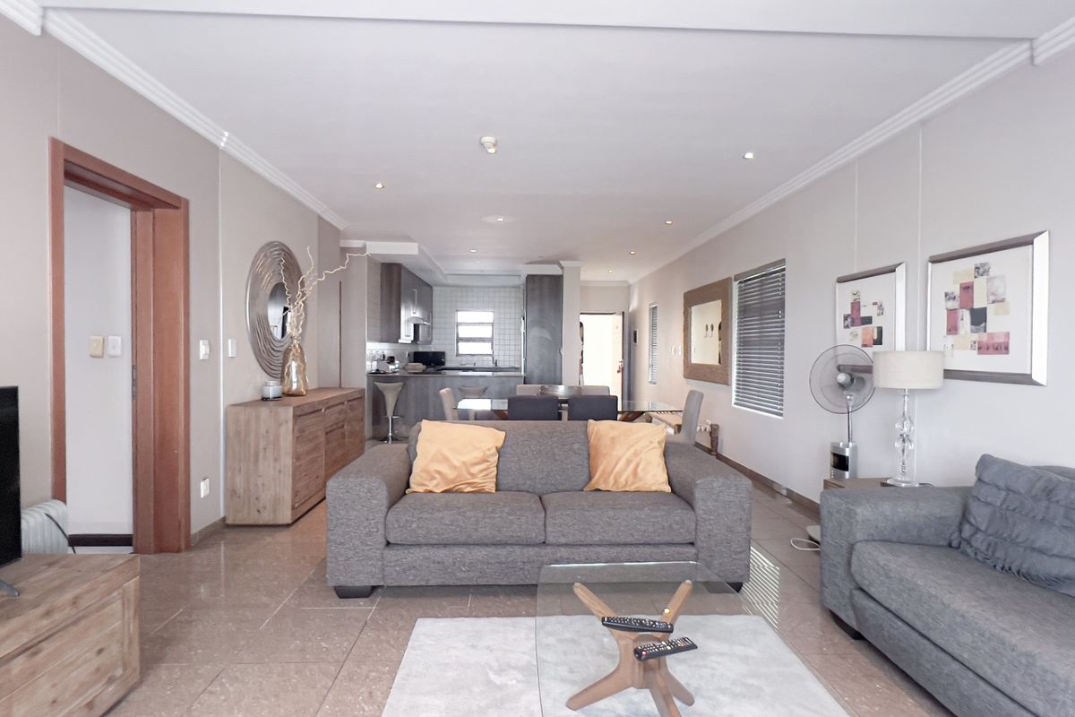 2 Bedroom Fully Furnished Luxury Apartment to rent in Bedford Gardens - Photo 4