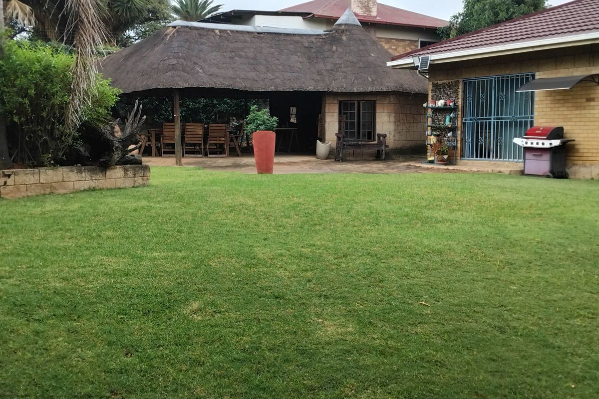 3-Bedroom Family Home with Entertainment Lapa - Photo 5