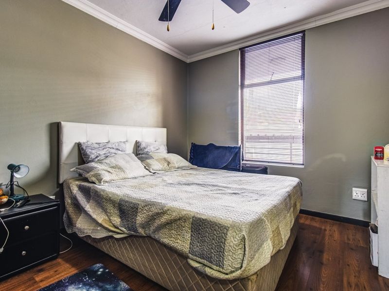 Modern 2-Bedroom Apartment with Excellent Lifestyle Amenities - Photo 10