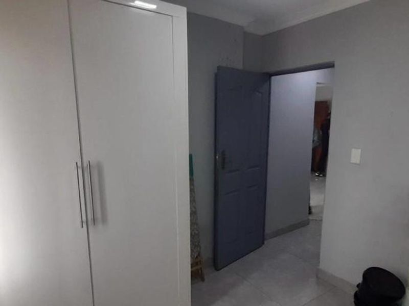 2 Bedrooms, 1 Bathroom Apartment For Sale In Montclair, Durban - Photo 7