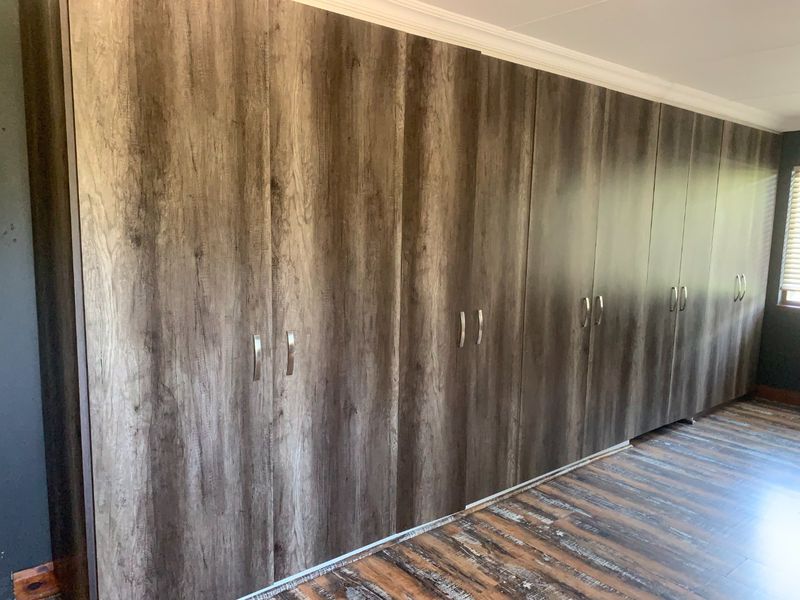 Spacious Family Home in Sedgefield with Pool and Entertainment Deck - Photo 10