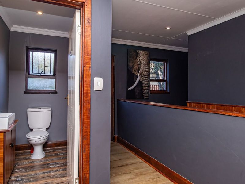 Spacious Family Home in Sedgefield with Pool and Entertainment Deck - Photo 9