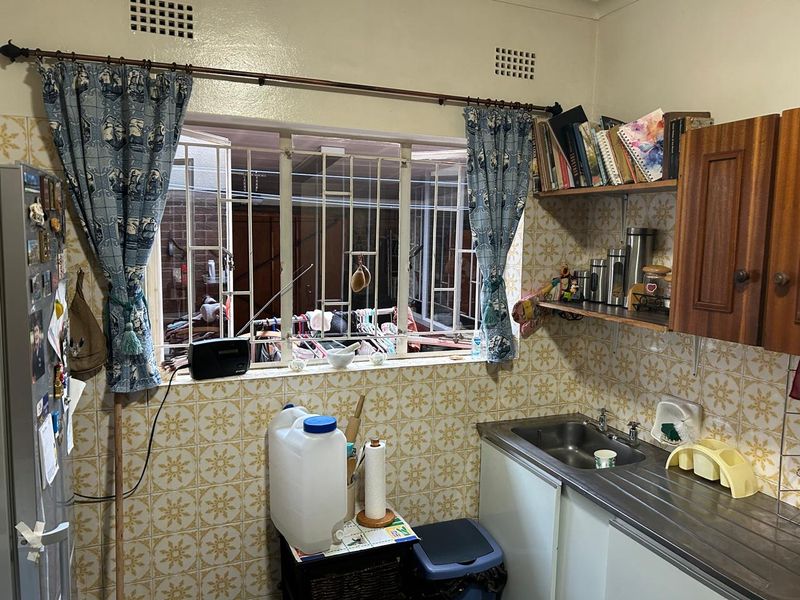 Spacious 2 Bedroom Duplex is the heart of Beyers Park - Photo 8