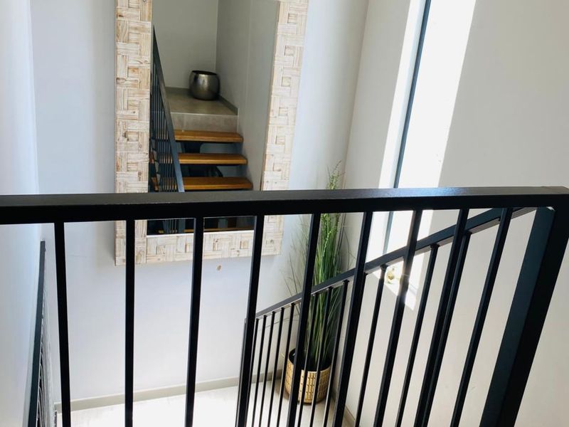 3 Bedroom Double-Storey House to Rent in Baltimore Lifestyle Estate. - Photo 7