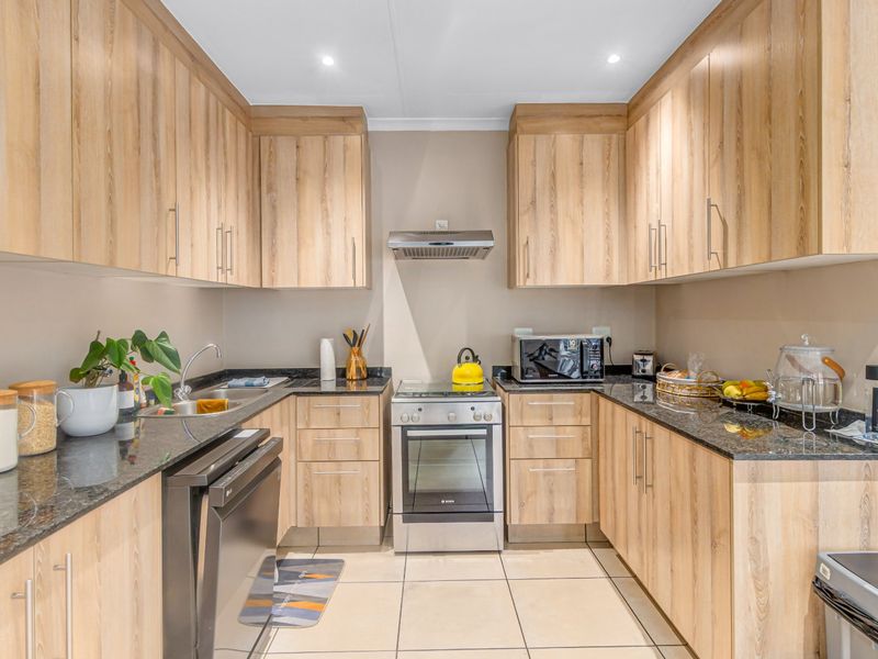 FULLY LET RESIDENTIAL INVESTMENT PROPERTY IN BRYANSTON FOR SALE - Photo 6