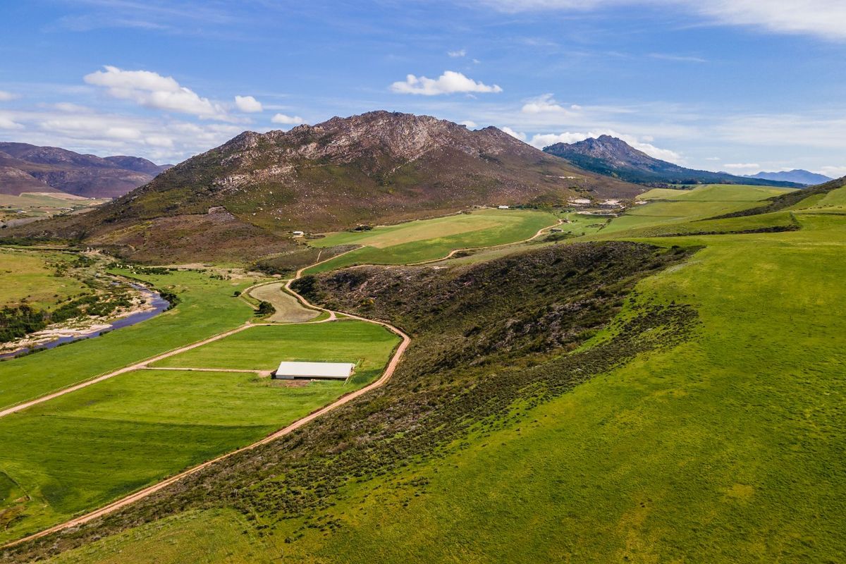 Invest in the Western Cape: Stone House Estate – 245 ha - Photo 2