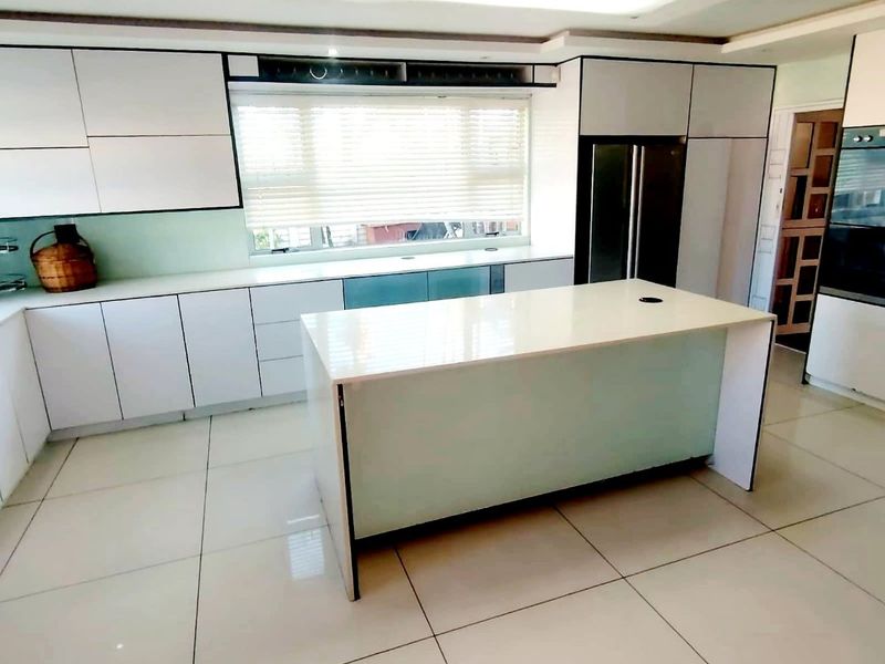 3 Bedroom House for Sale in Vincent - Photo 10