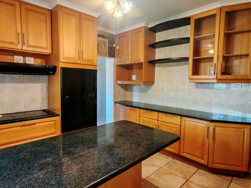 Fantastic Renovation Opportunity in Prime Coastal Hartenbos Location - Photo 2