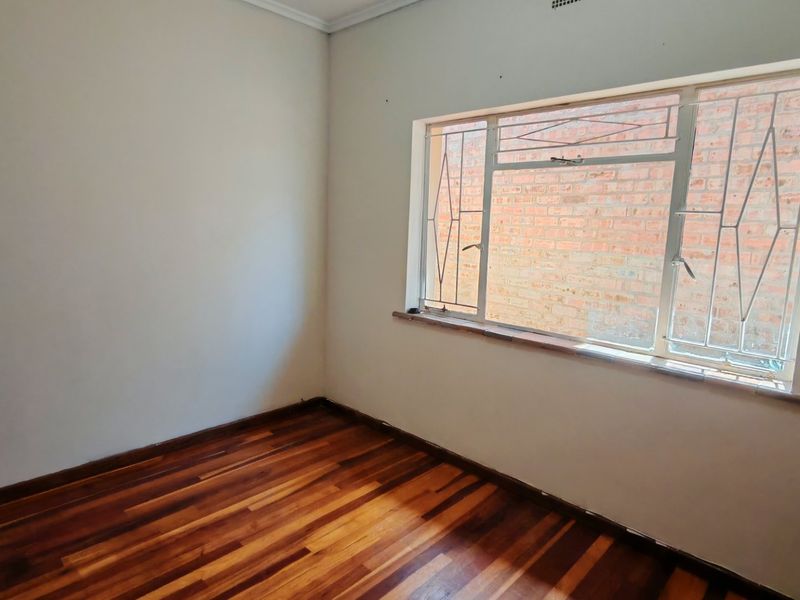 Fantastic Renovation Opportunity in Prime Coastal Hartenbos Location - Photo 9