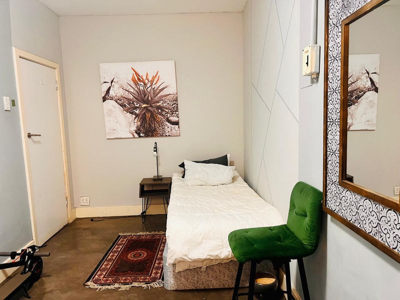 1.5 Bedrooms, 1 Bathroom Apartment To Let In Musgrave, Durban - Photo 4