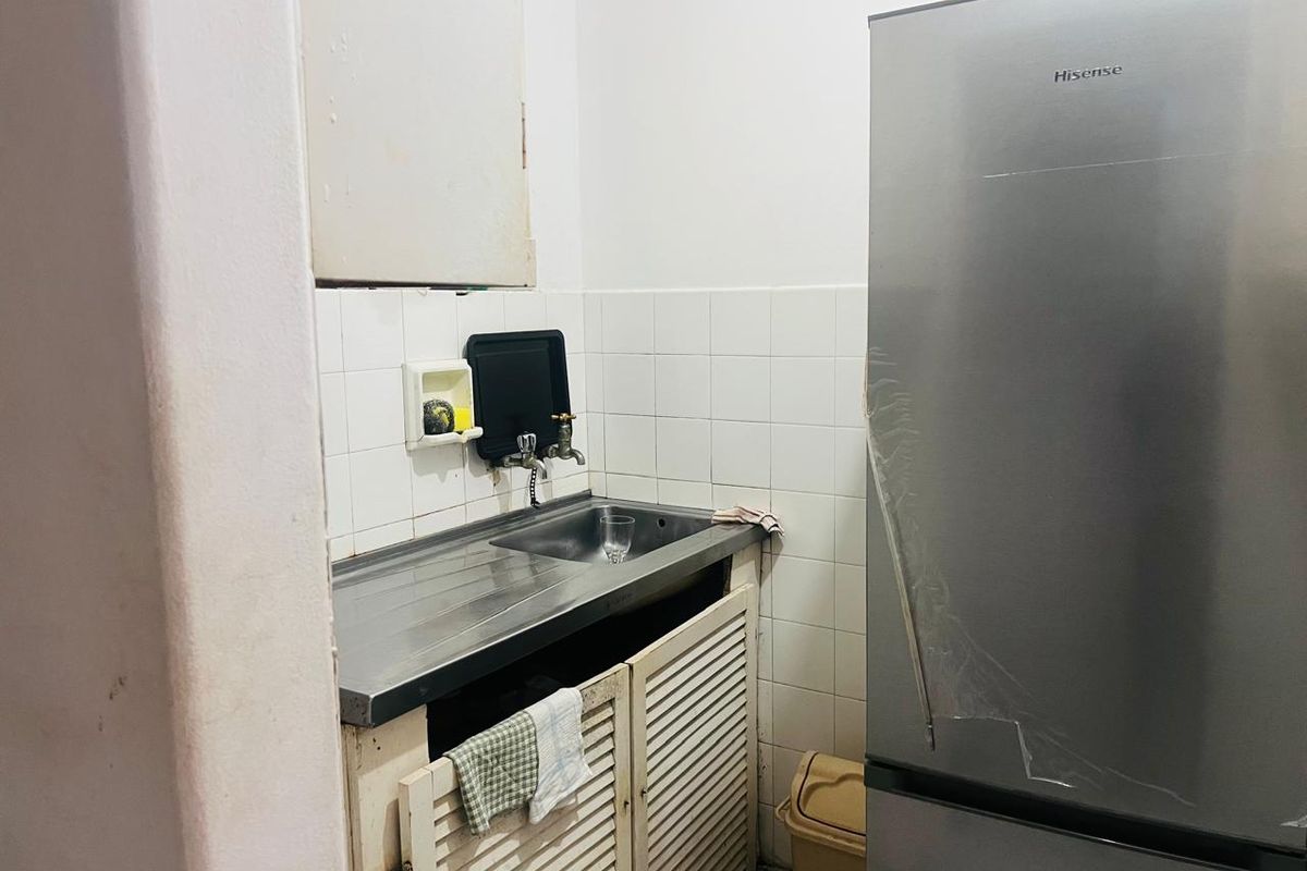Studio Apartment For Sale In South Beach,Durban - Photo 3