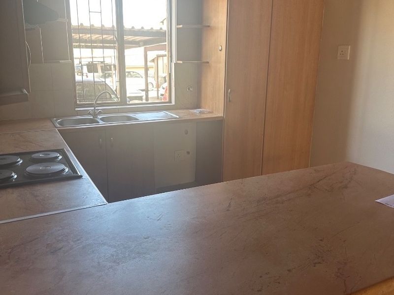 A Lovely 3 Bedroom Duplex for Rent in Carlswald.  - Photo 5