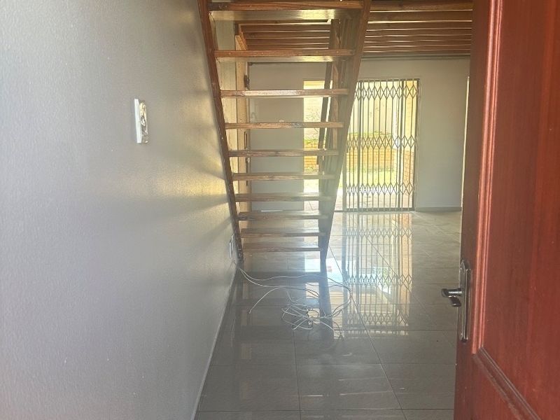 A Lovely 3 Bedroom Duplex for Rent in Carlswald.  - Photo 3