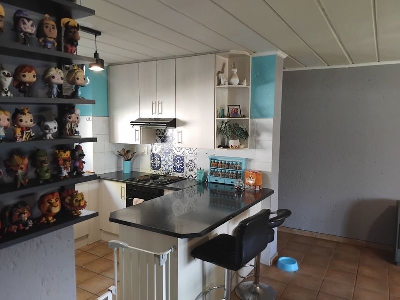 Garden Living with Comfort & Security! - Photo 8