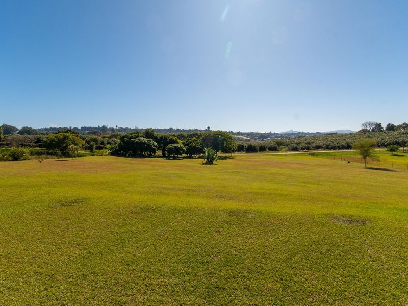 8 Bedroom house for sale on the R40 White River  - Photo 9