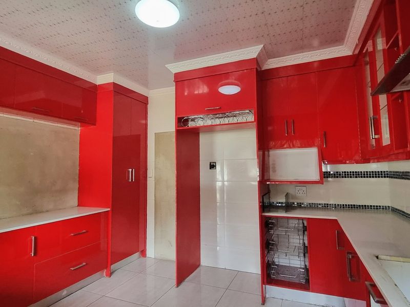 4-Bedroom Family Home with Stable Rental Income - Photo 5