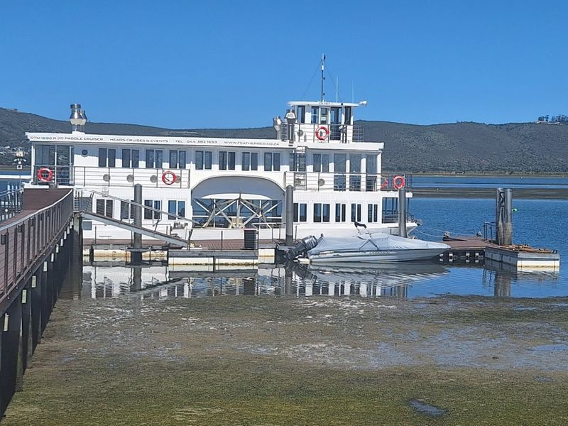 Spacious Family Home with Excellent Potential in Old Place, Knysna - Photo 3