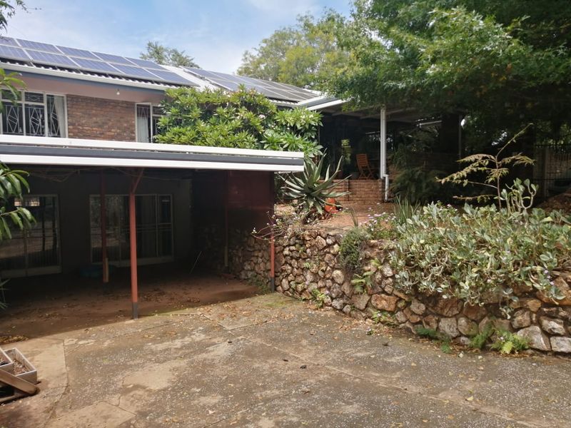 5 bedroom double story house available in Valhalla. - Photo 3