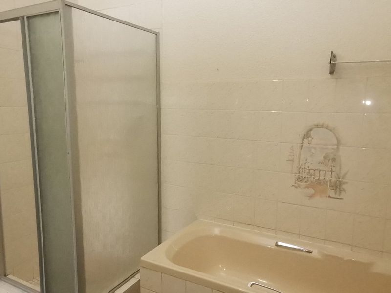 Comfortable 1-Bedroom Unit in a Well-Equipped Retirement Village - Photo 7