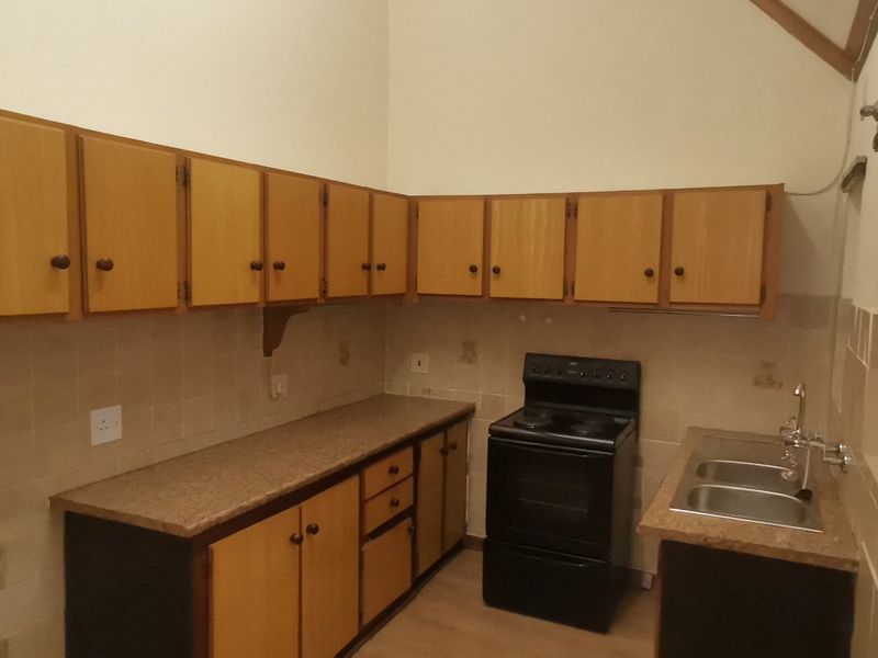 Comfortable 1-Bedroom Unit in a Well-Equipped Retirement Village - Photo 4