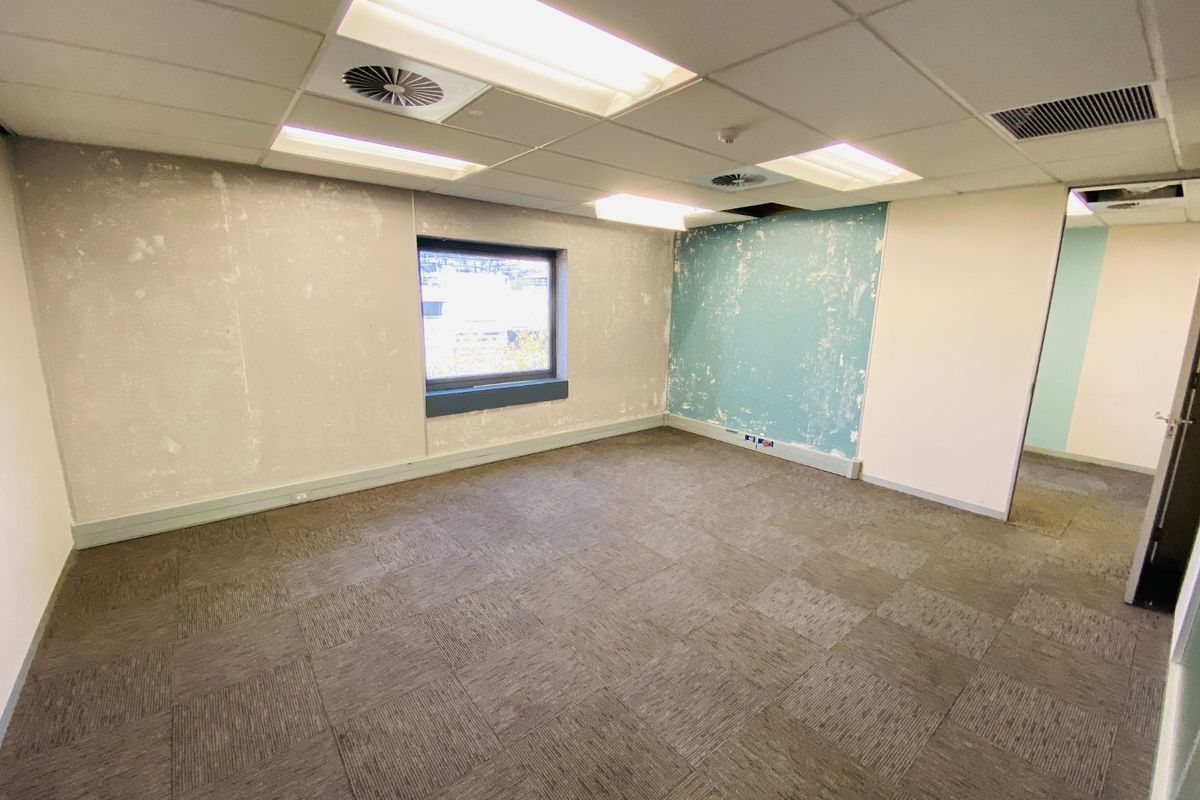 Amazing Location In The Heart Of Brooklyn - Photo 3