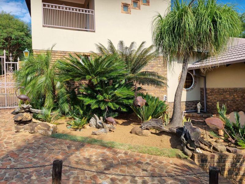 Spacious Family / Investment  Property For Sale In The Reeds  - Photo 7