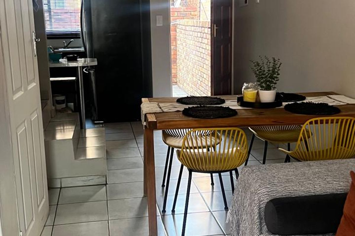 2 Bedroom double storey Apartment for sale - Photo 5