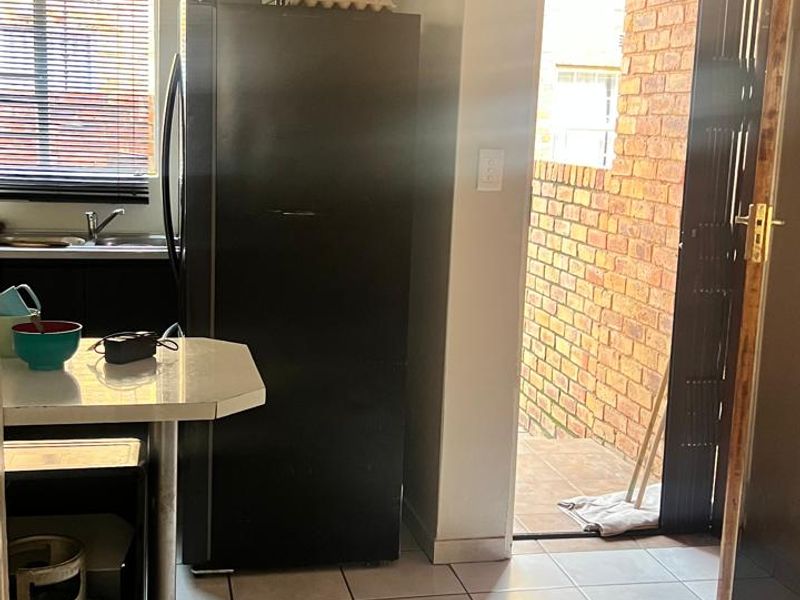 2 Bedroom double storey Apartment for sale - Photo 4