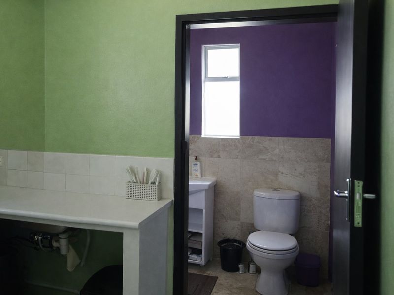 Unique 2-Bedroom Apartment in Vibrant Village Setting - Photo 4