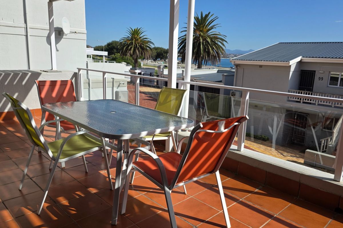 Security Complex... Beautiful Sea View... Swimming Beach at your Doorstep !!! - Photo 2