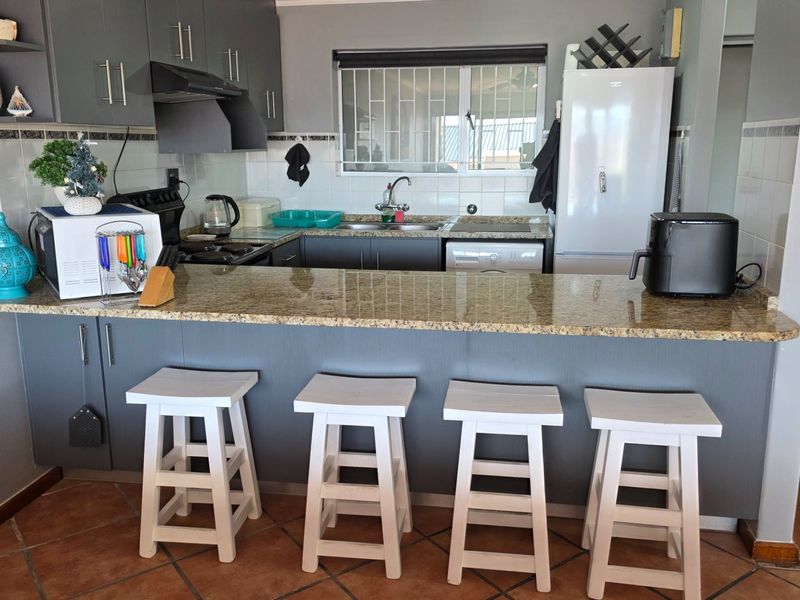 Security Complex... Beautiful Sea View... Swimming Beach at your Doorstep !!! - Photo 5