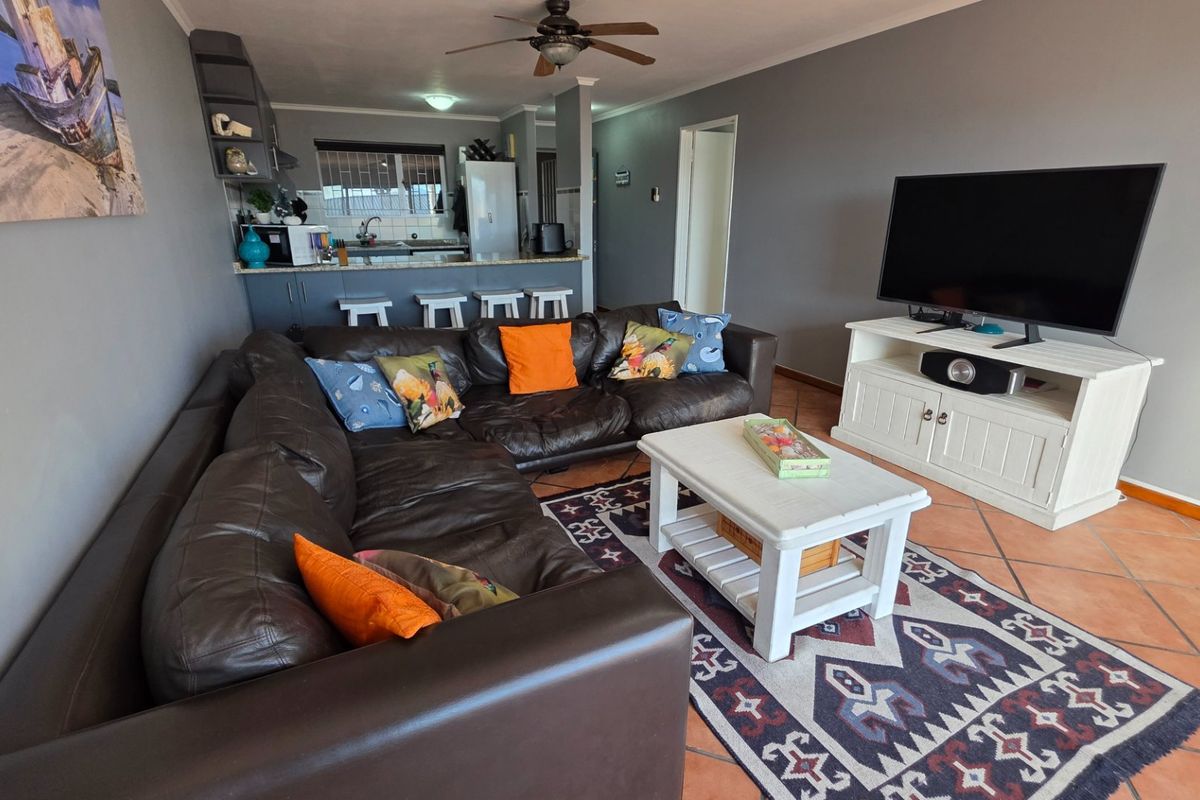 Security Complex... Beautiful Sea View... Swimming Beach at your Doorstep !!! - Photo 4