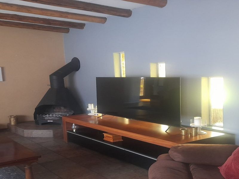 Family Haven with entertainment flair in SE 7 - Photo 10