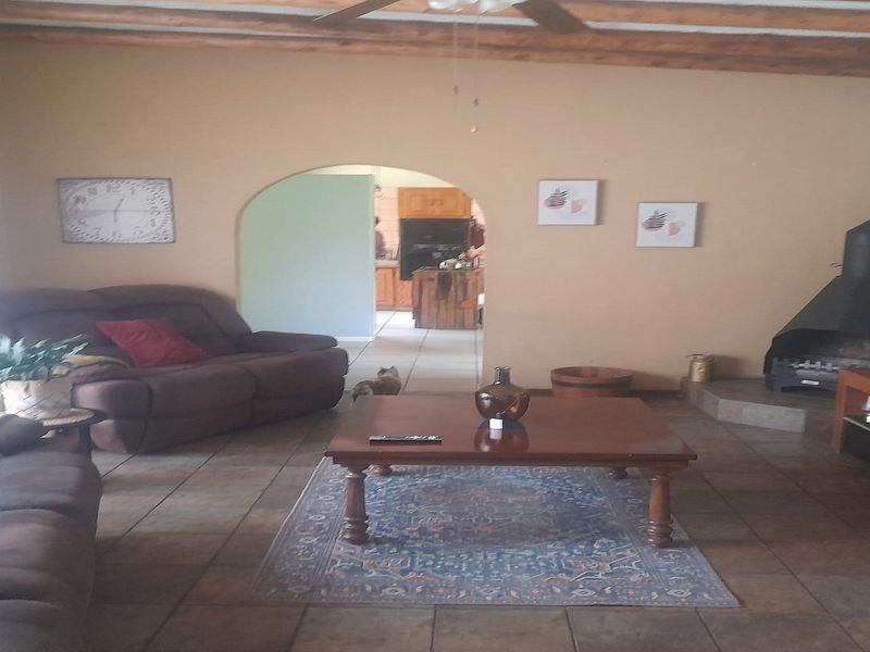 Family Haven with entertainment flair in SE 7 - Photo 8