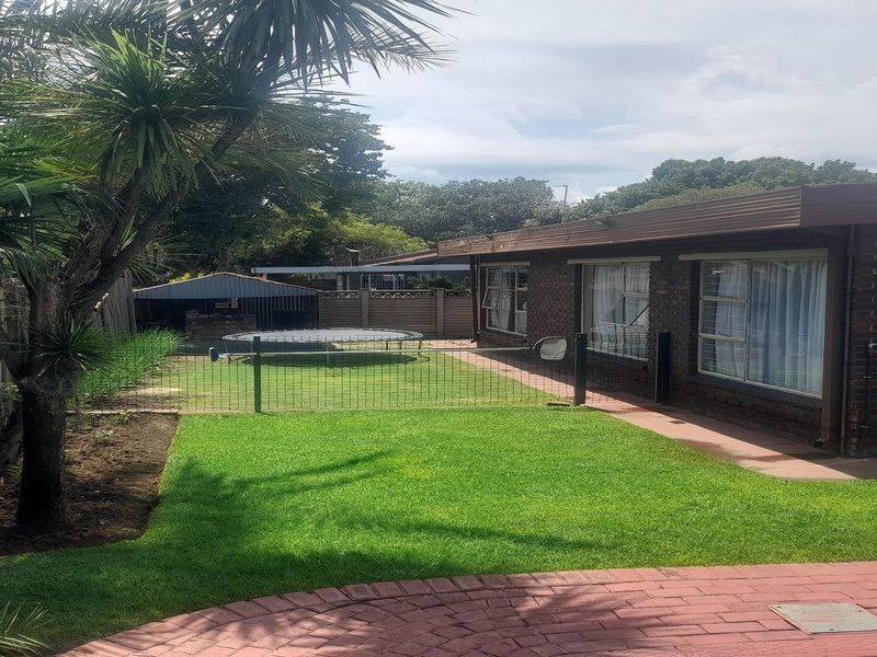 Family Haven with entertainment flair in SE 7 - Photo 6