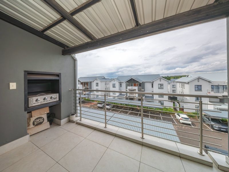 Stylish One Bedroom Apartment in Modderfontein - Photo 10