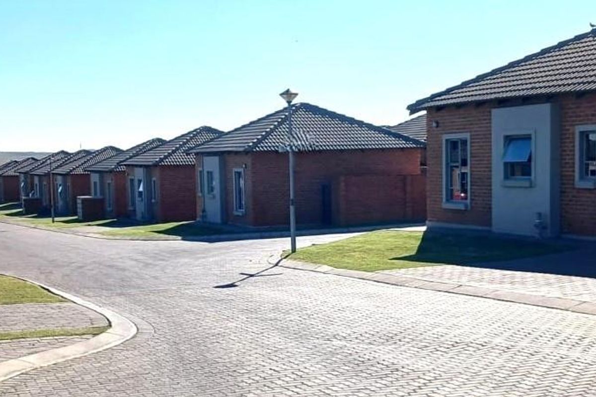 2 Bed Town house in Terra Nova, Trichardt for Sale - Photo 4