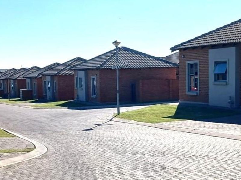 2 Bed Town house in Terra Nova, Trichardt for Sale - Photo 4