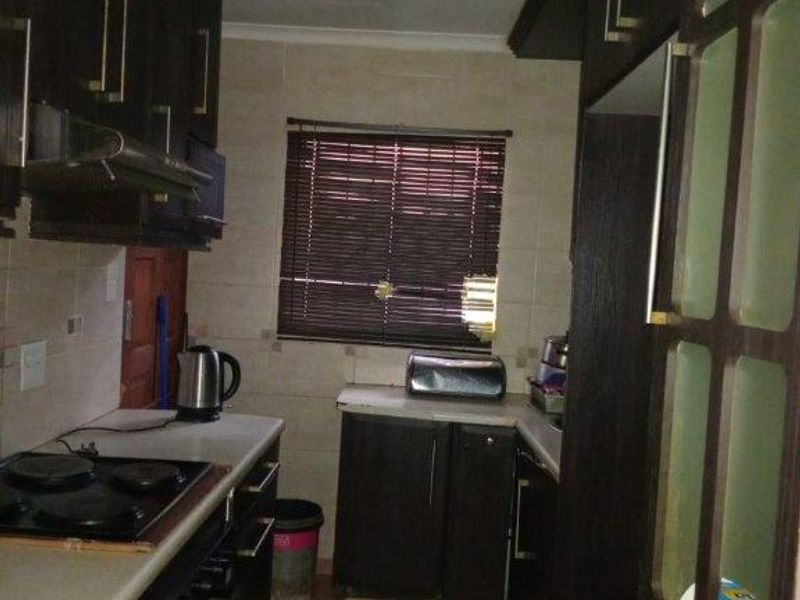 3 Bed House in Pretoria North for Sale - Photo 2