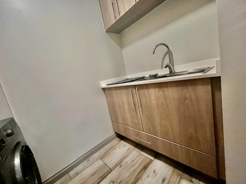 Modern 2 Bedroom Apartment with Spacious Balcony in Umthunzi Valley, Carlswald - Photo 8