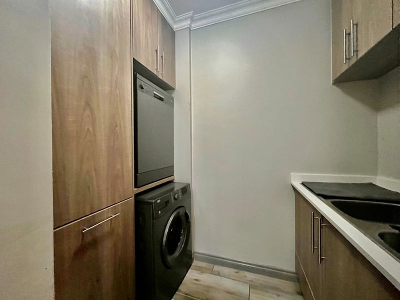 Modern 2 Bedroom Apartment with Spacious Balcony in Umthunzi Valley, Carlswald - Photo 7